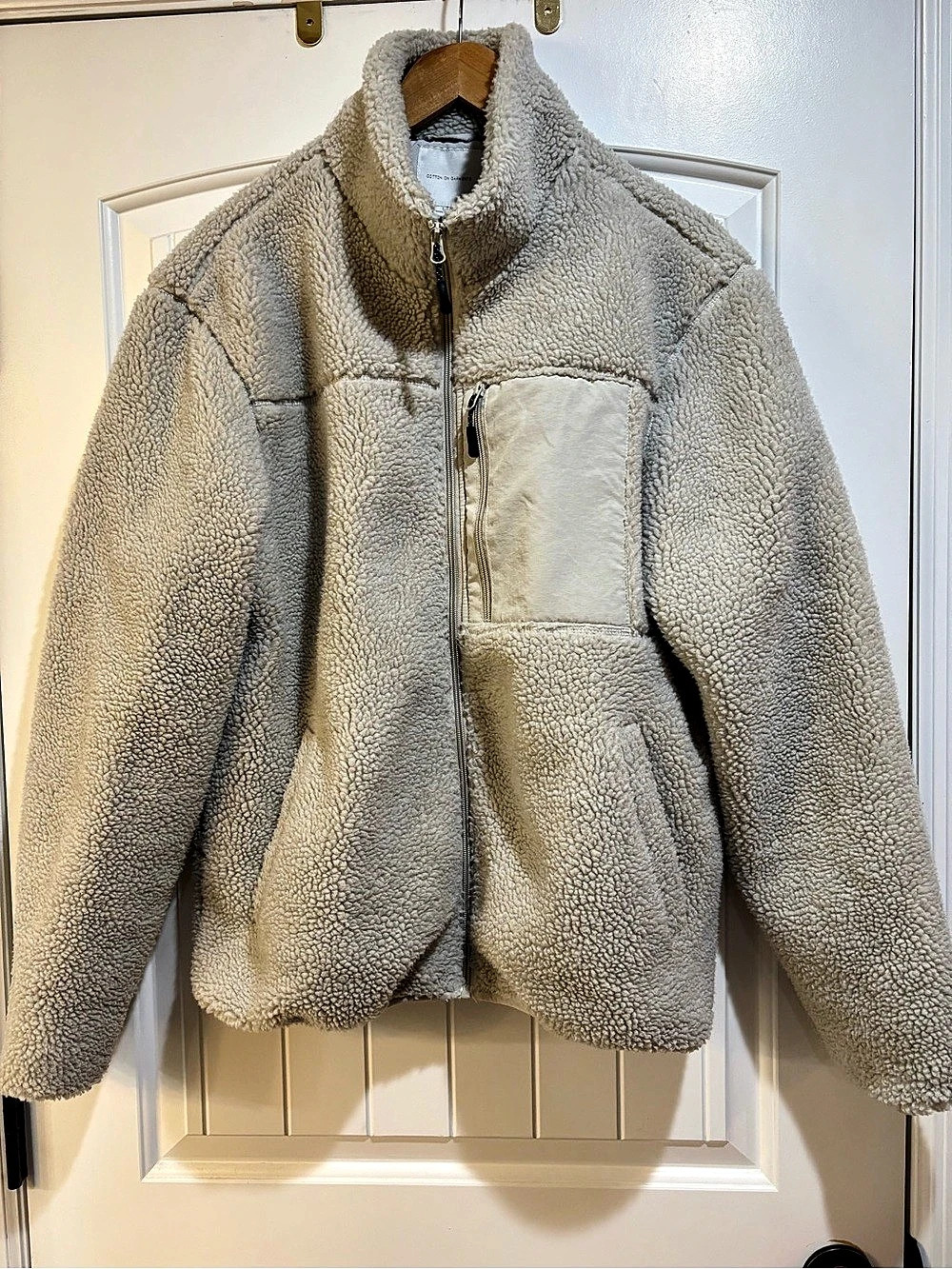 ▪️COTTON ON Teddy Fleece Jacket